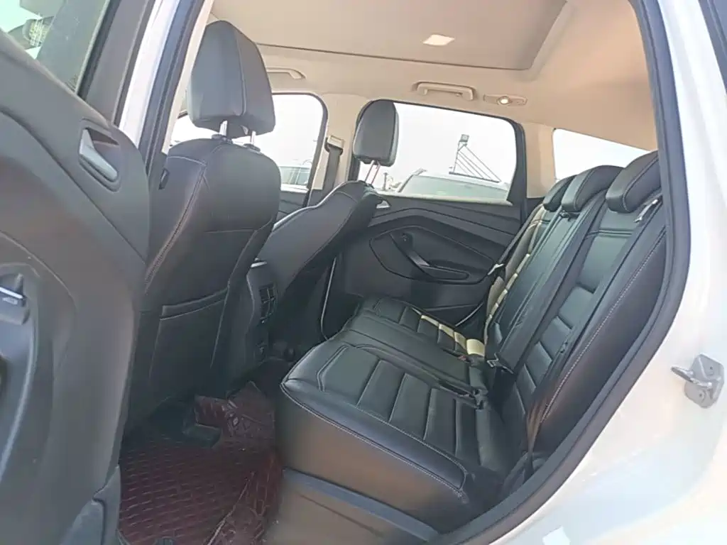 Ford Kuga 2021 2019 EcoBoost 180 2WD Platinum Wing Edition China VI