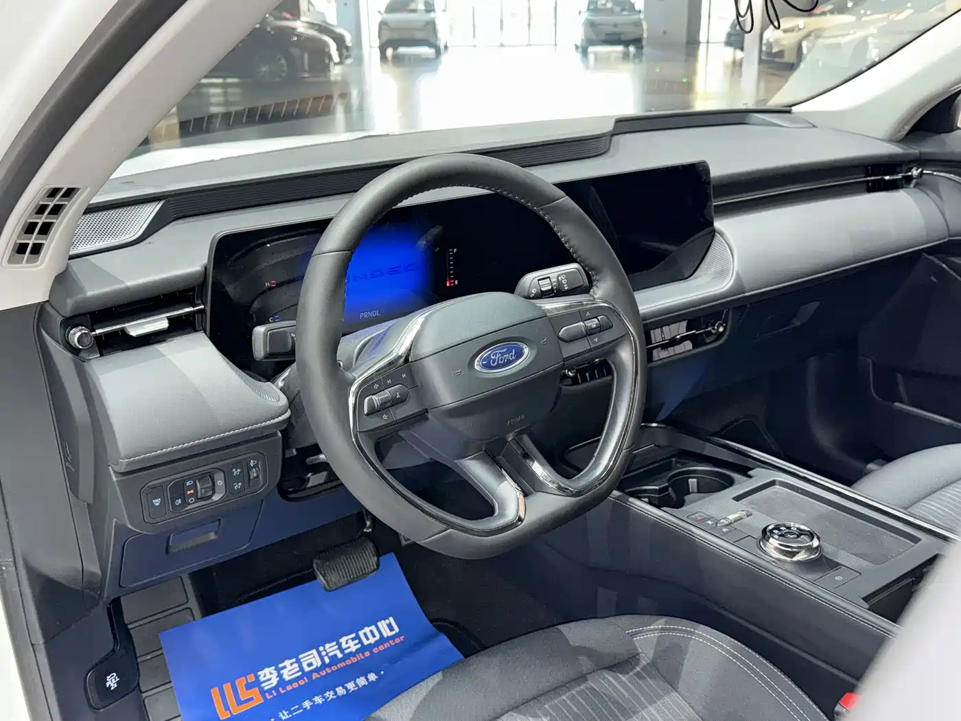 FORD MONDEO