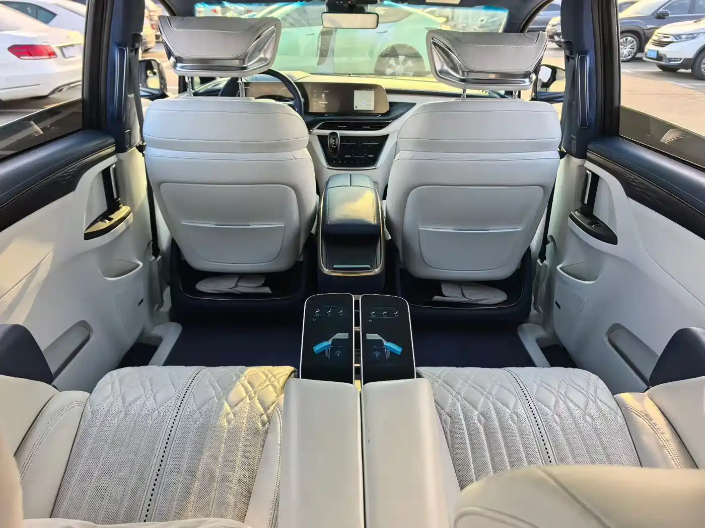 Buick GL8 2020 Avenir Four-Seat Prestige Edition фото 26