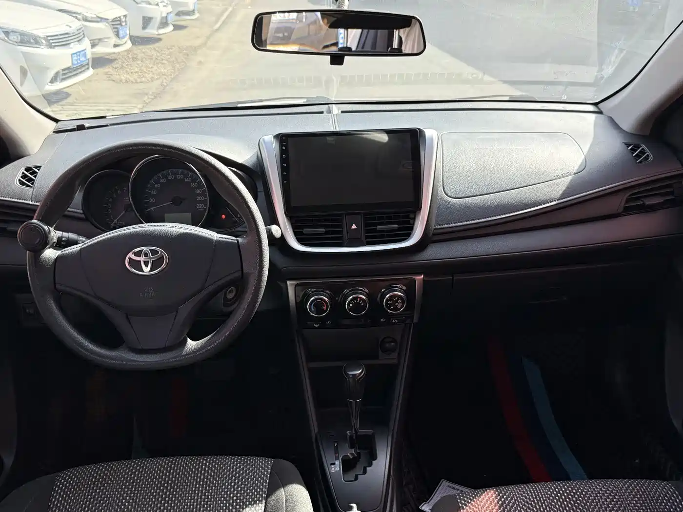 Toyota Vios FS 2017 1.5L CVT Fengchi Edition фото 4