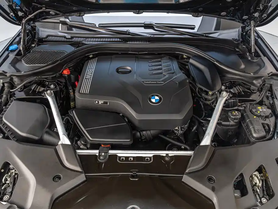 BMW 5 Series 2023 530Li Leading Luxury Package фото 18