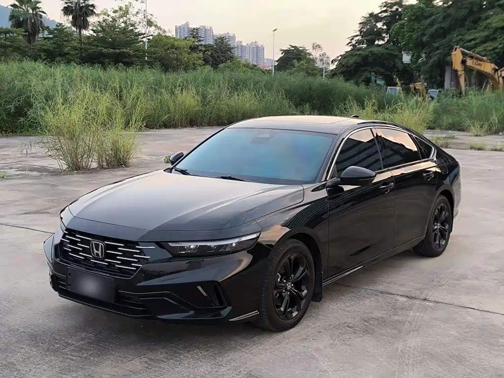 Photo 2 - Honda Accord