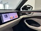 Photo 11 - Audi A6L