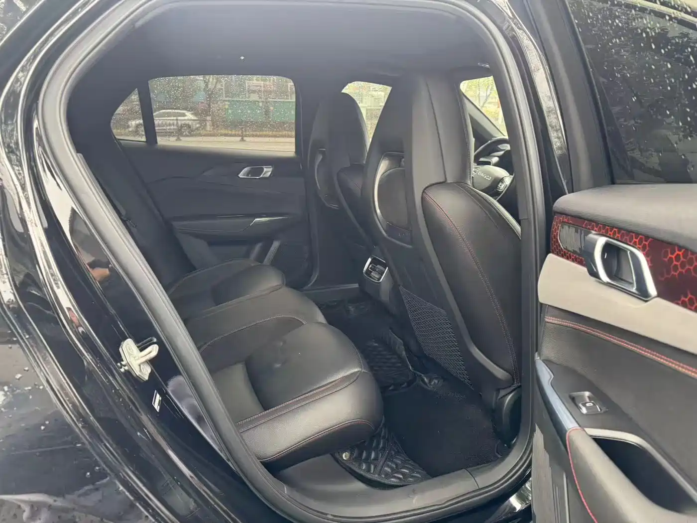Lynk & Co 03 2019 2.0TD Auto Power Version фото 11