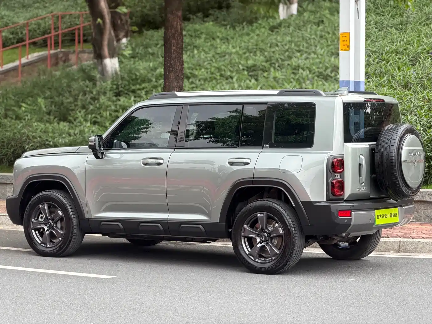 Haval Meng Long NEV 2023 Hi4 102 Explorer Edition фото 28