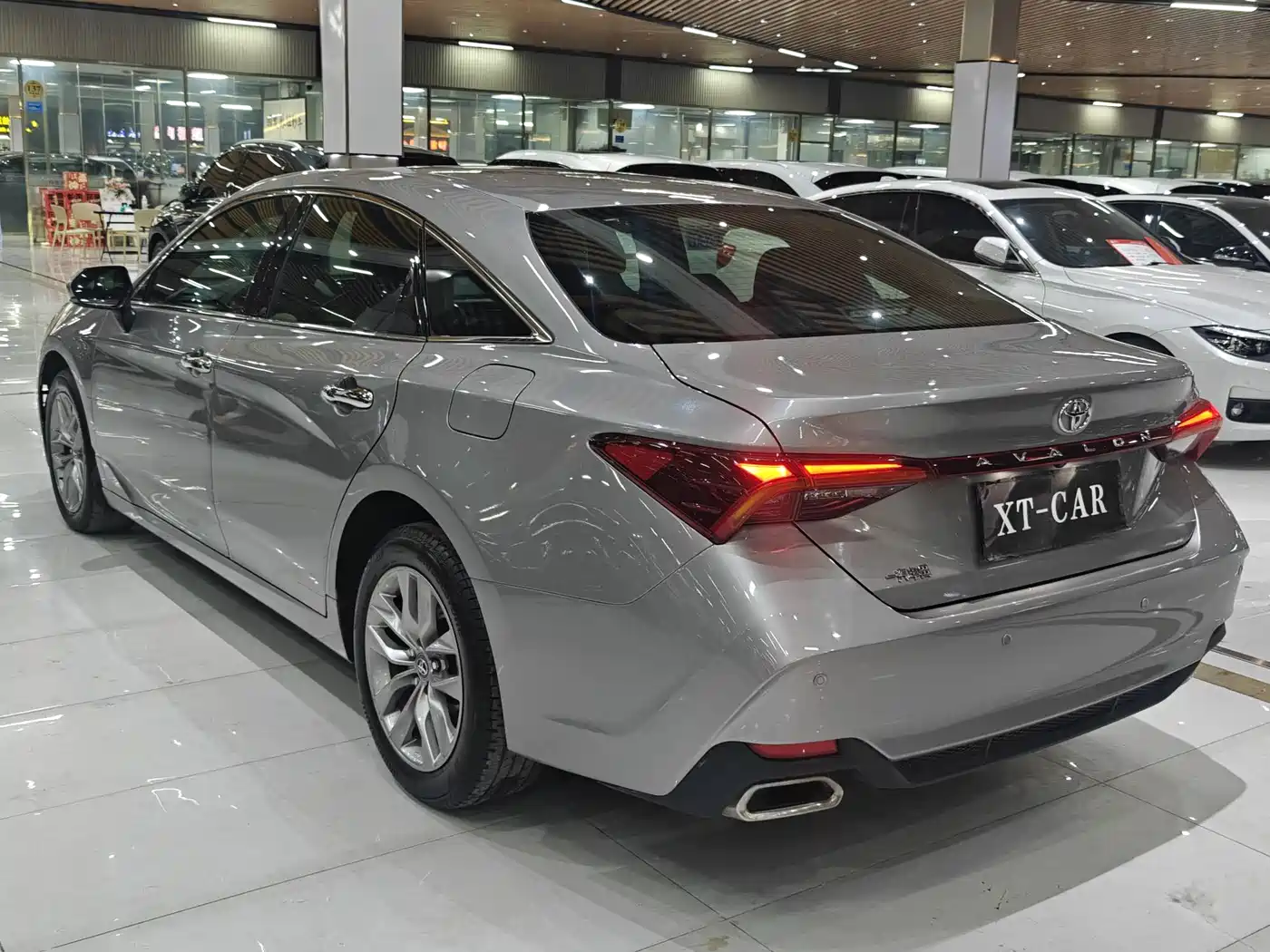 Toyota Avalon 2019 2.0L Luxury Edition (China VI) фото 15
