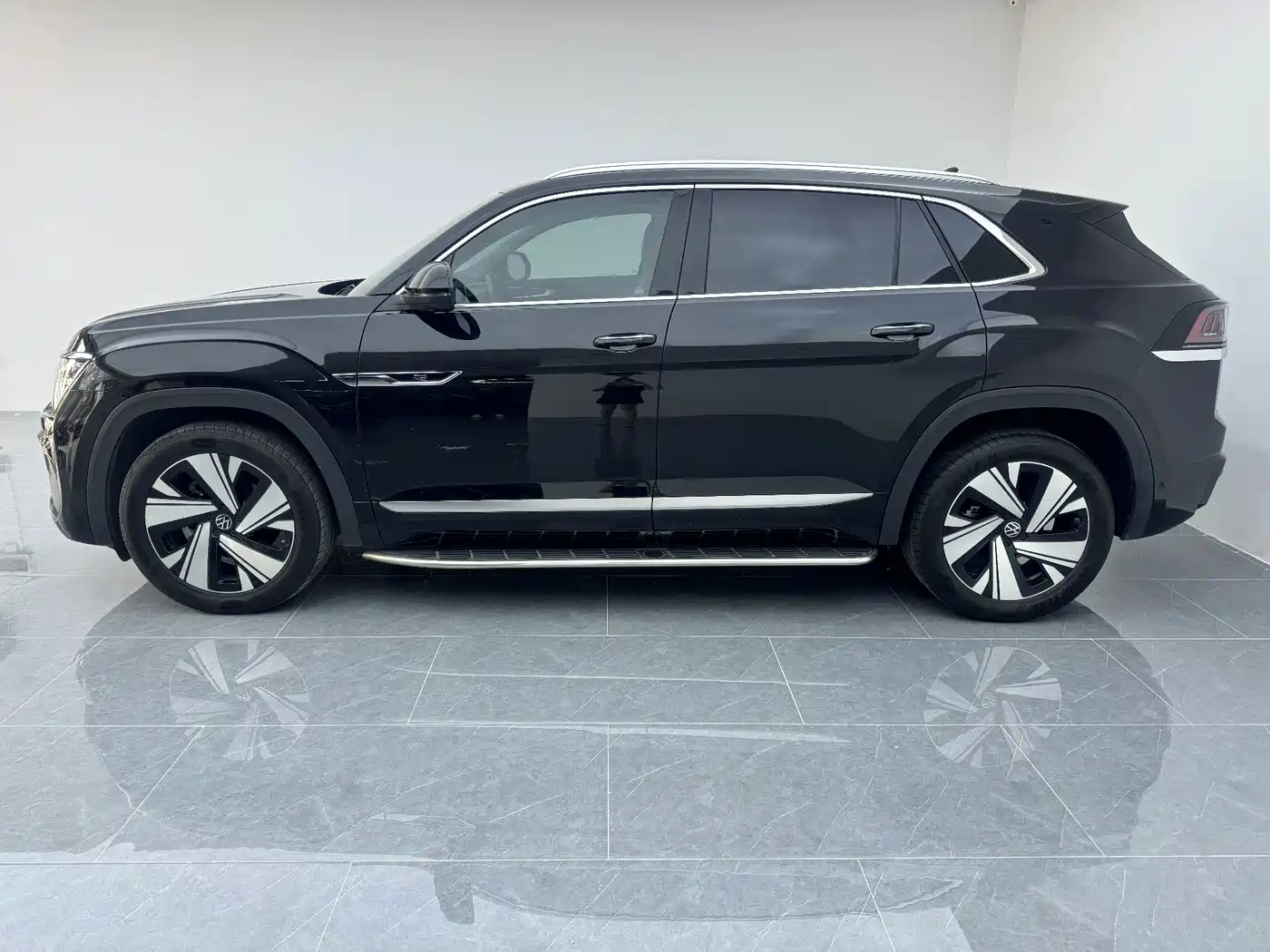 Volkswagen Teramont 2024 2023 Teramont X 530 V6 4MOTION Premium Luxury Edition