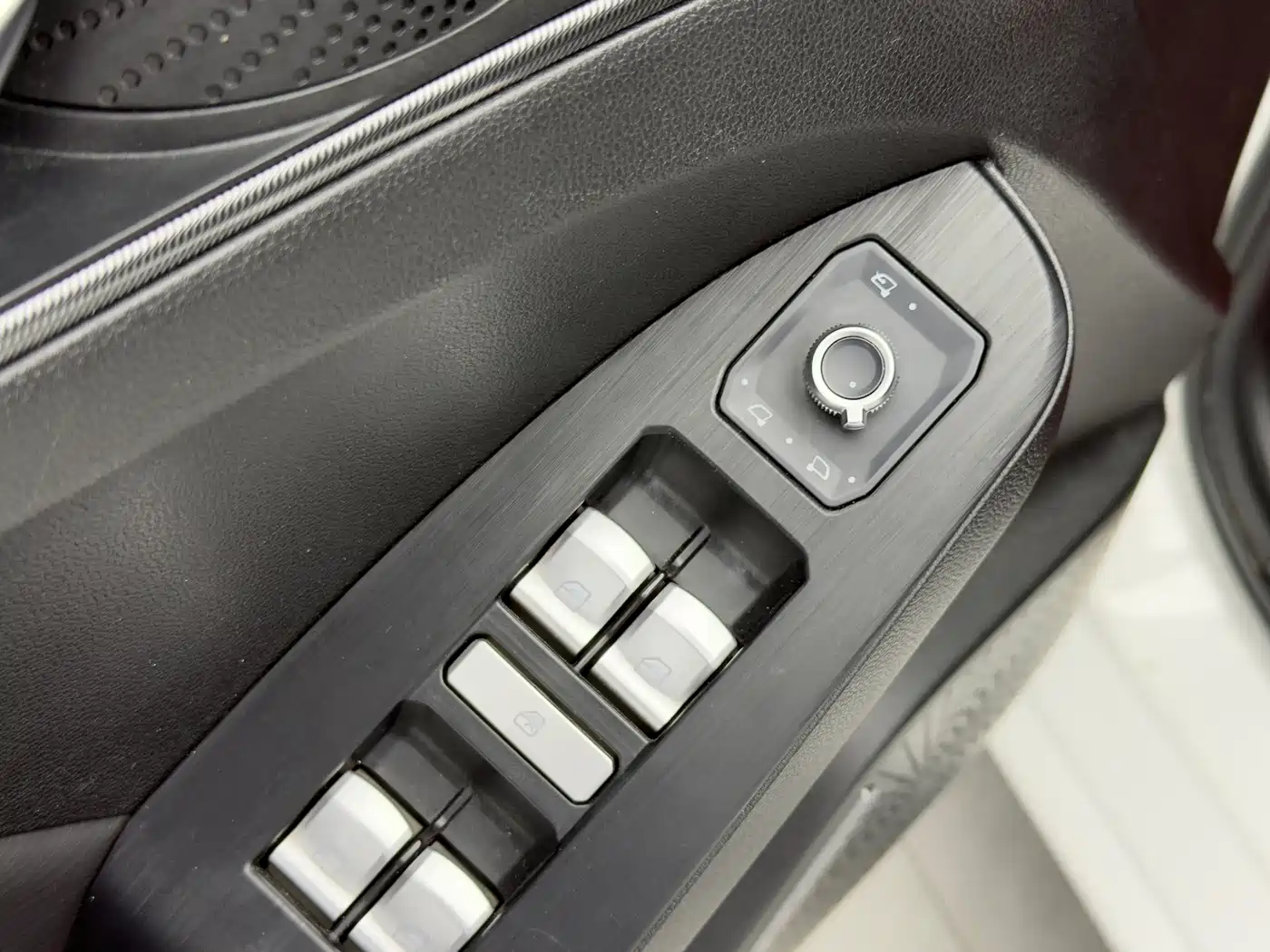Haval First Love 2021 2021 1.5T Automatic Premium Edition