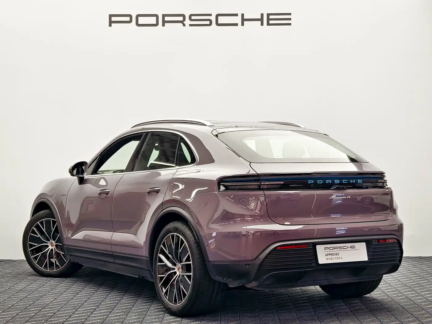 Porsche Macan EV 2024 Macan 4 фото 2