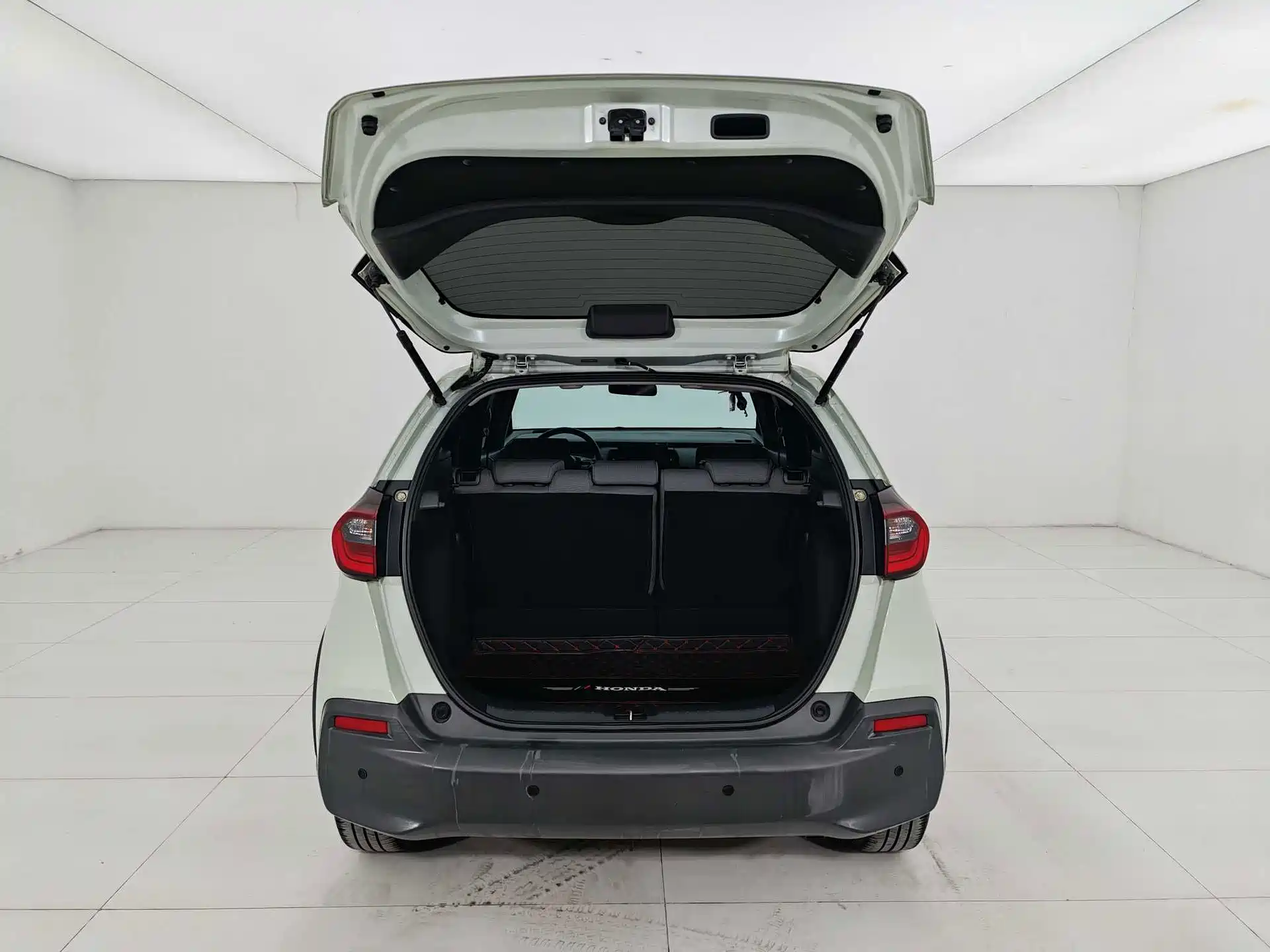 Фото 20 - Honda Fit