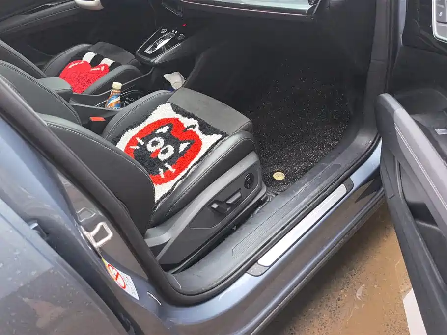 Audi Q4 e-tron 2023 40 e-tron Innovation Edition фото 8