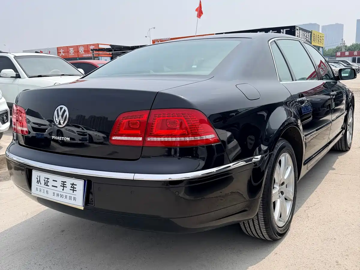 Volkswagen Phaeton 2011 3.6L V6 5-Seater Extended Comfort фото 6