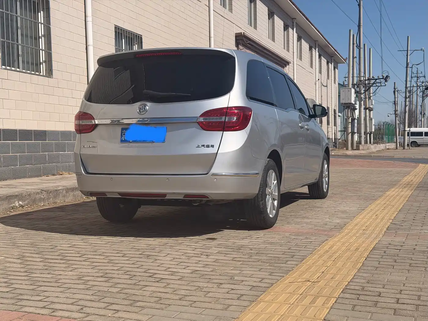 Buick GL8 2017 25S Comfort China V фото 4