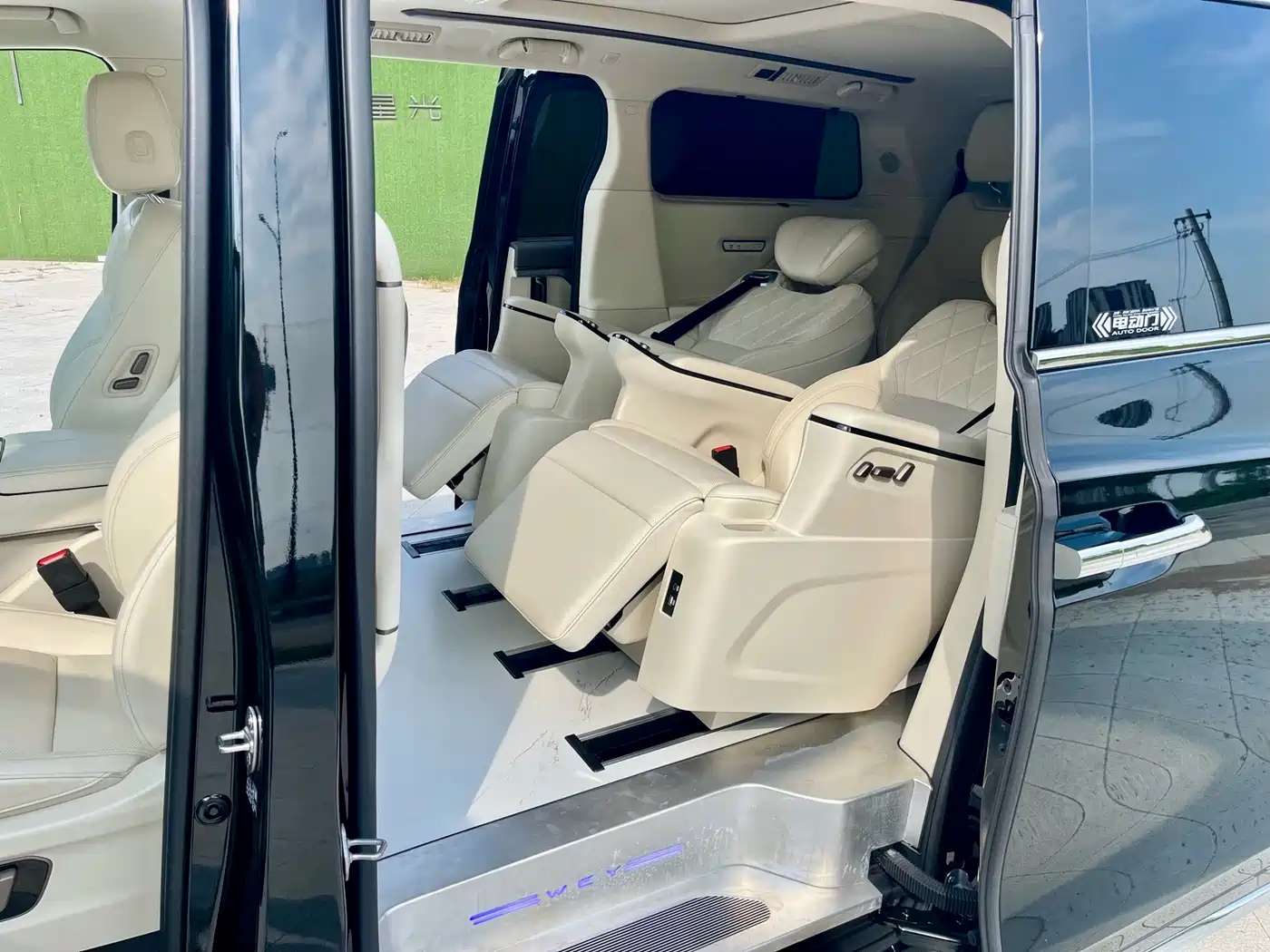 WEY Alpine 2026 2025 AWD Alpine 9