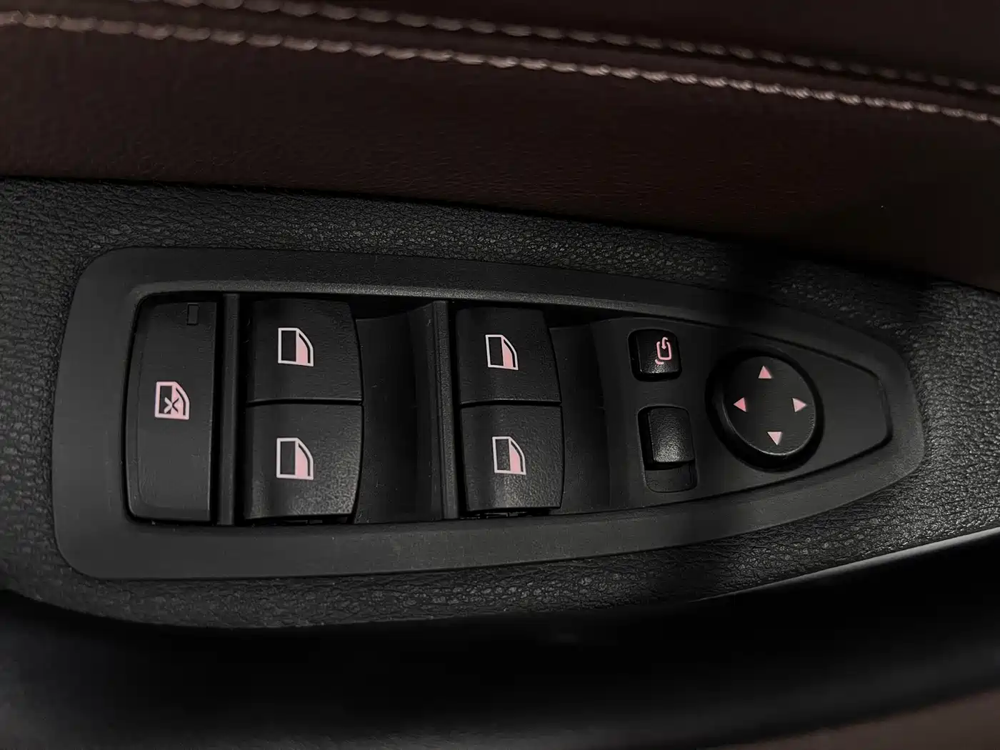 BMW X1 2020 sDrive20Li Fashion Model фото 14