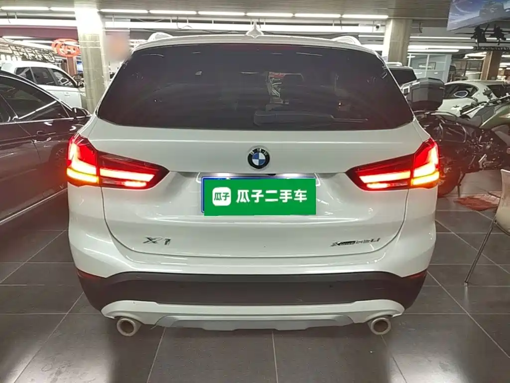 Фото 4 - BMW X1
