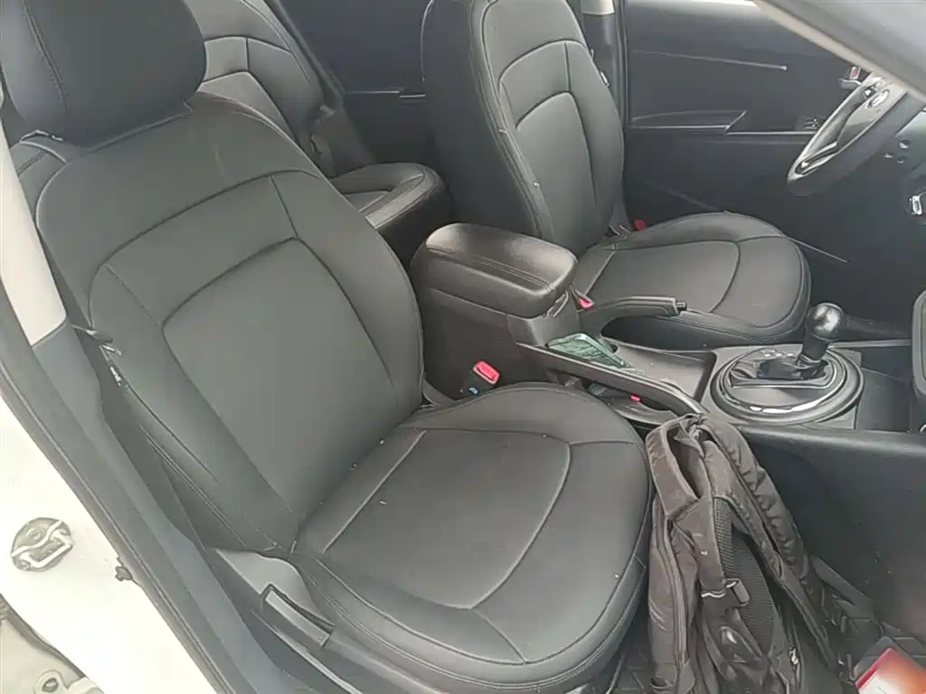 Kia Sportage 2016 2.0L Automatic 2WD GL фото 25
