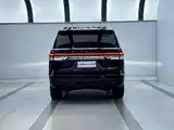 Фото 6 - Lincoln Navigator