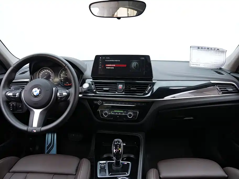 BMW 1 Series 2021 125i M Sport Black Night Edition фото 8