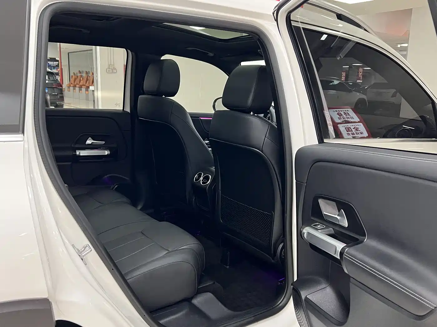 Mercedes-Benz GLB 2023 GLB 220 Dynamic фото 13