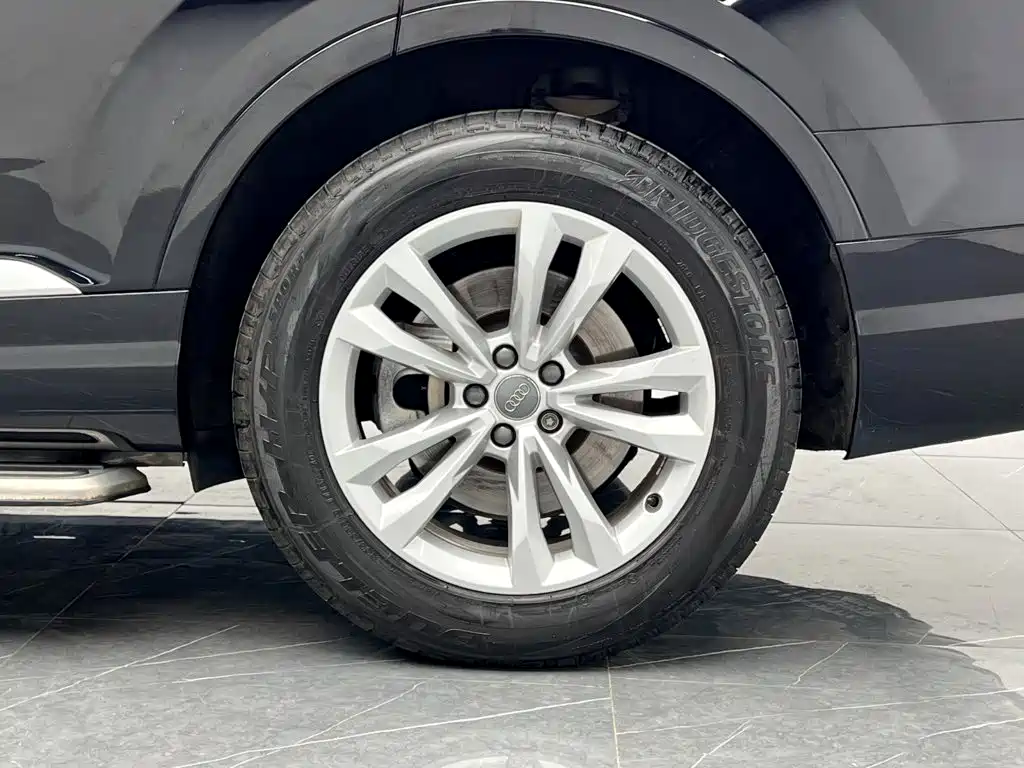 Photo 26 - Audi Q7