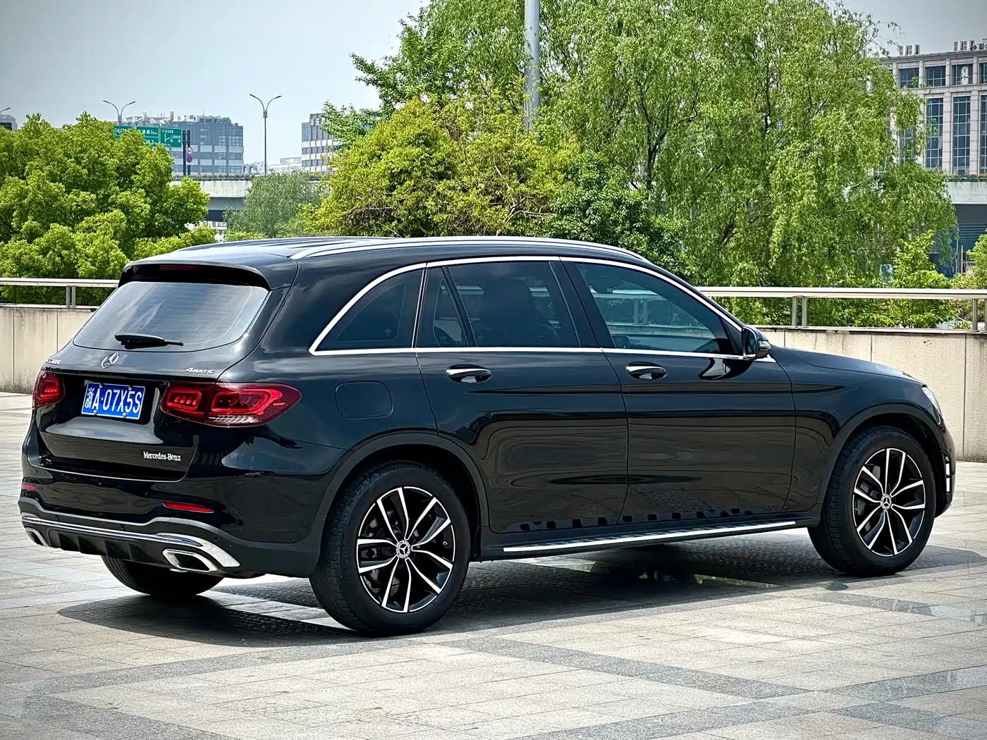 Mercedes-Benz GLC 2022 Model GLC 300 L 4MATIC Luxury Edition фото 6