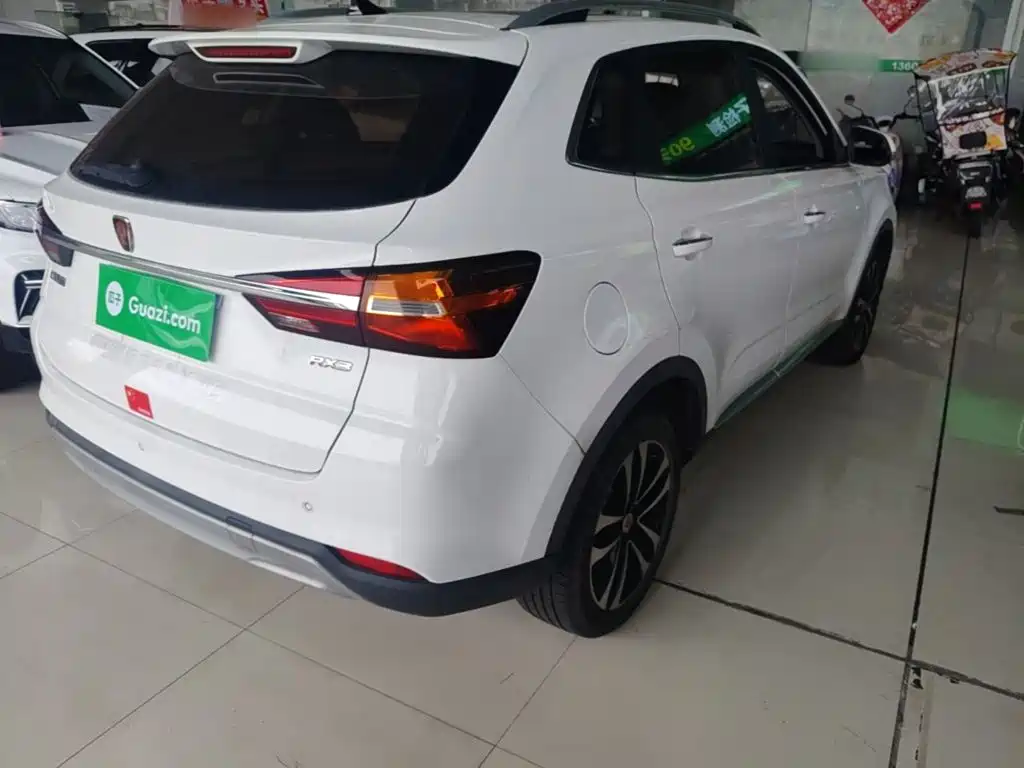 Фото 8 - Roewe RX3
