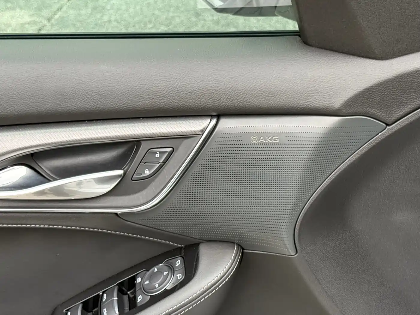 Cadillac CT5 2024 28T Luxury Model Pro фото 11