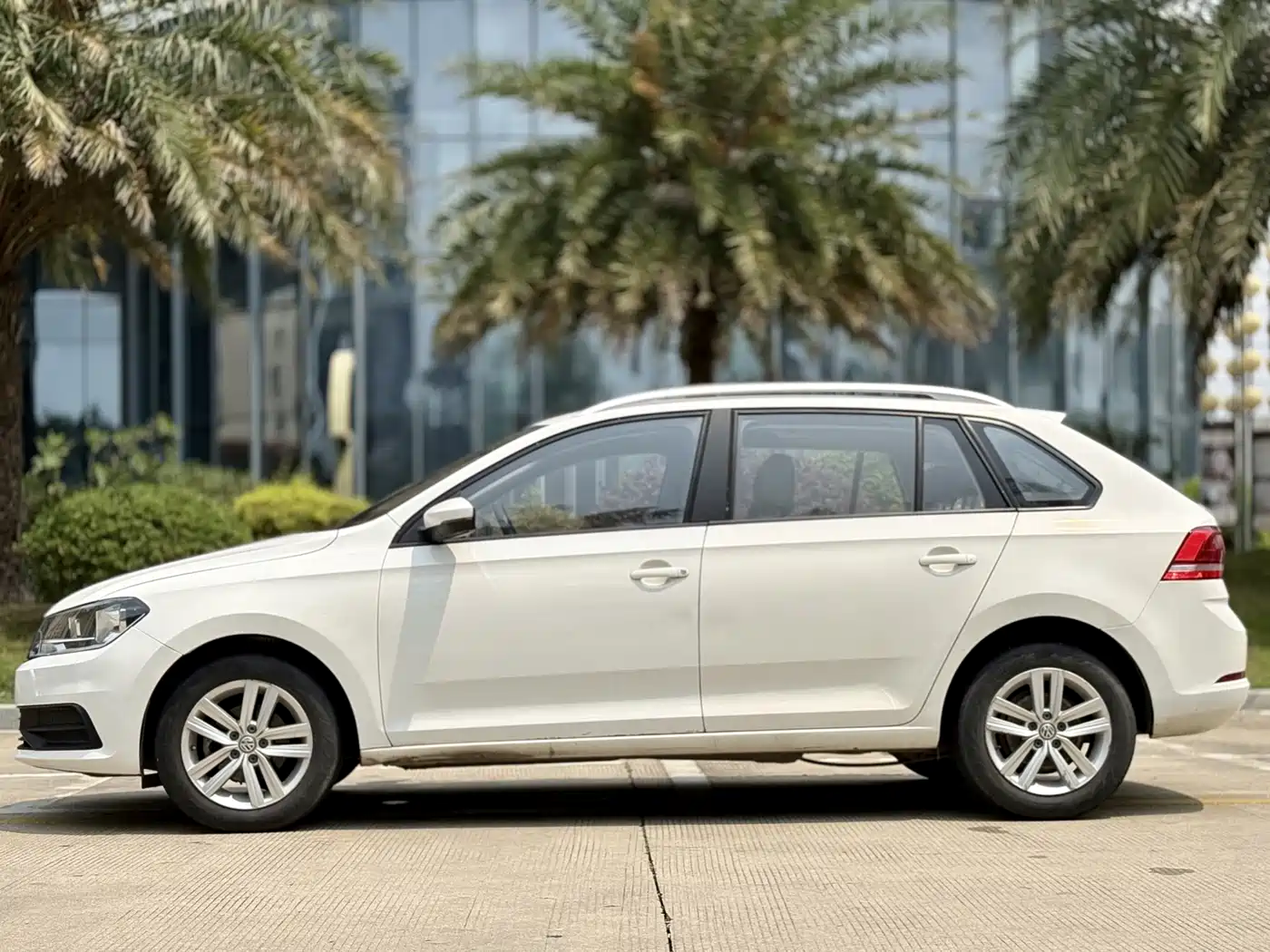 Volkswagen Santana 2017 Gran Santana 1.6L Auto Trendline фото 13