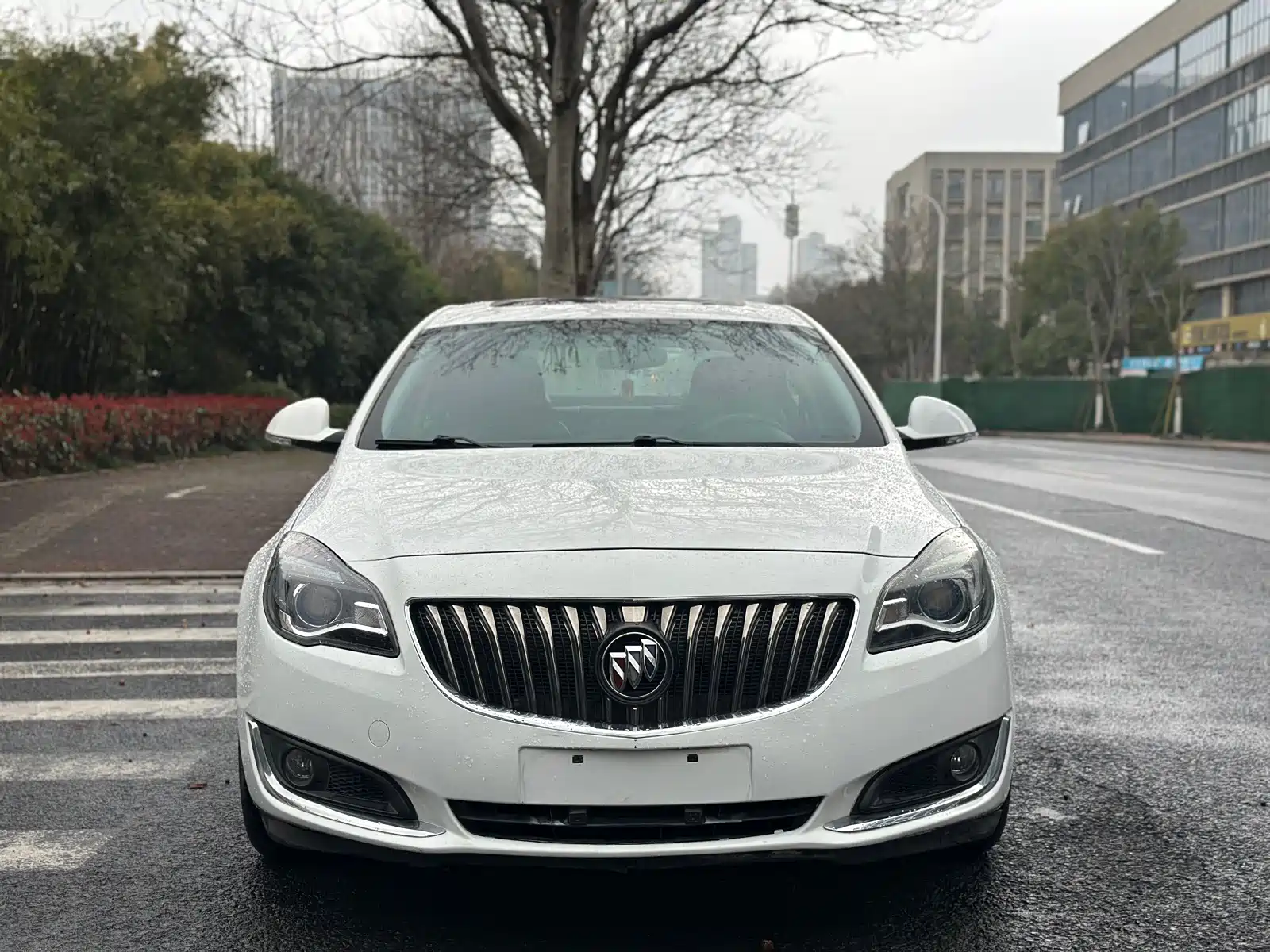 Фото 2 - Buick Regal