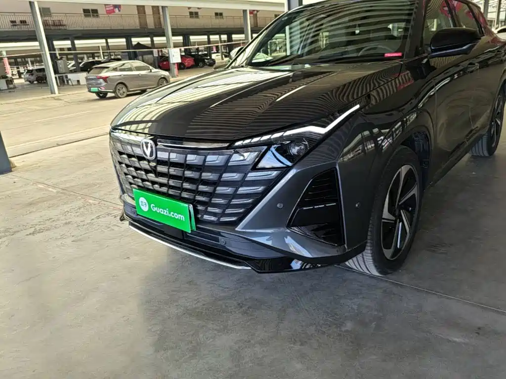 Changan UNI-Z New Energy 2026 2025 Model Year Smart New Blue Whale 125km Super Power Edition