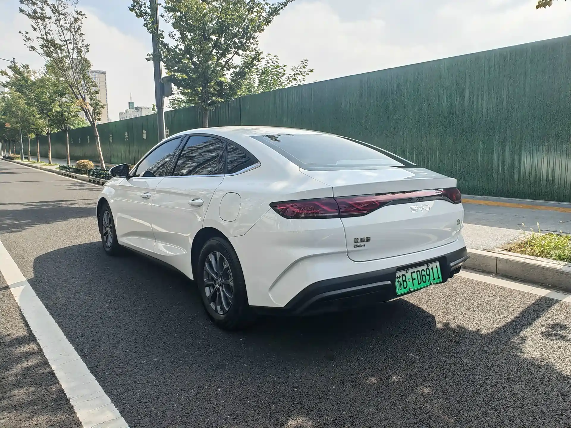 Photo 7 - BYD Qin L