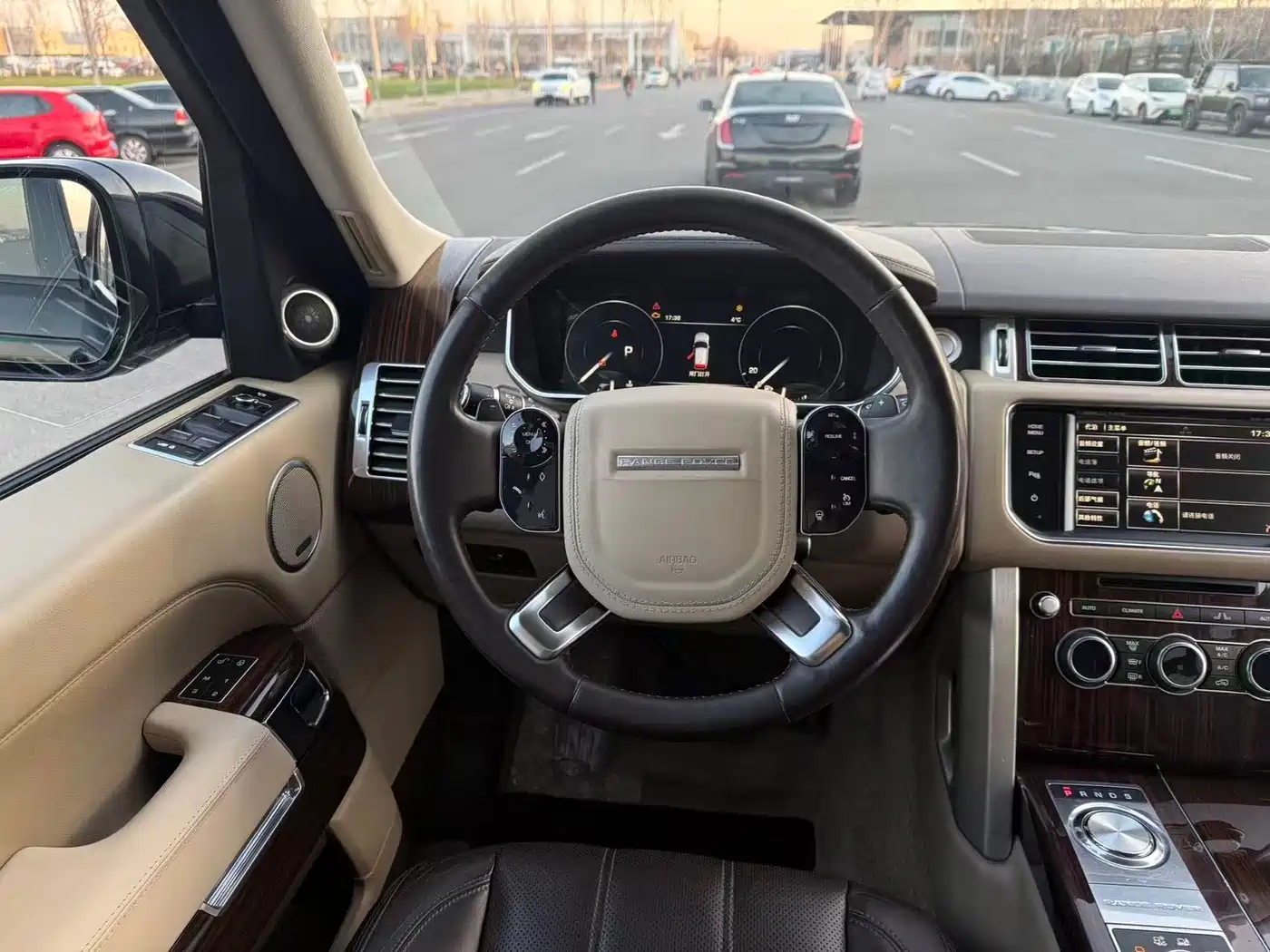 Land Rover Range Rover 2014 3.0 SC V6 Vogue фото 9