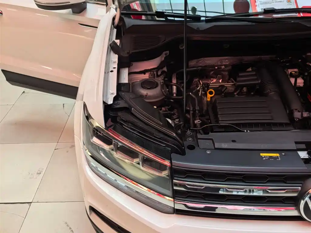 Volkswagen Tharu 2021 Model 280TSI 2WD Trend Edition фото 20
