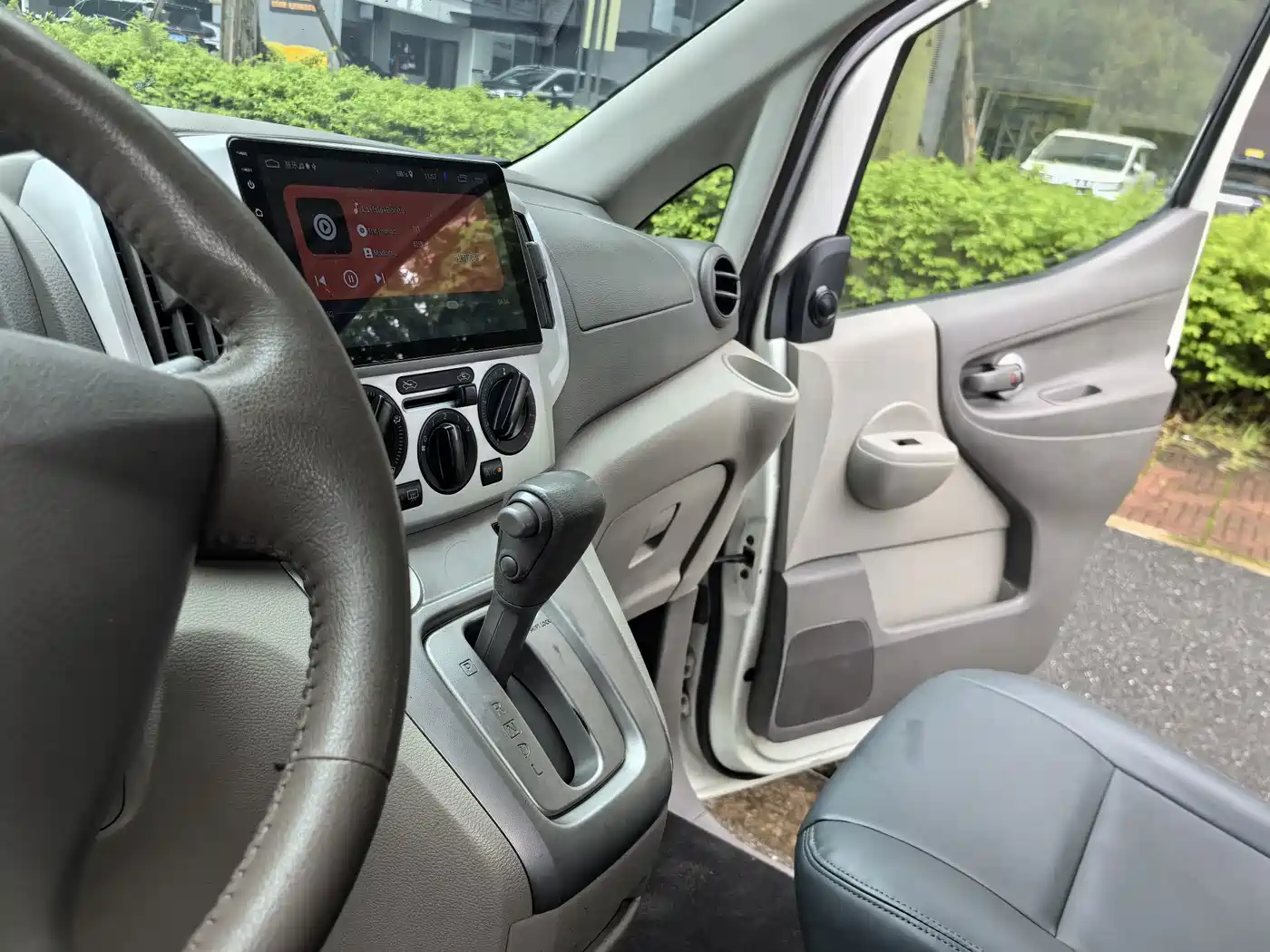 Nissan NV200 2016 2016 1.6L CVT Luxury