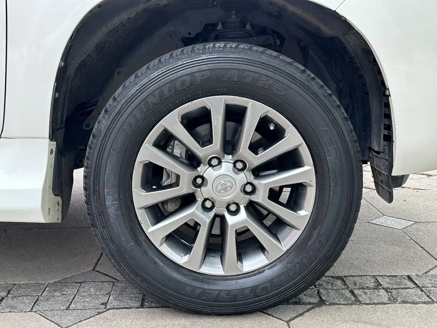 Toyota Prado 2018 3.5L Auto TX фото 10