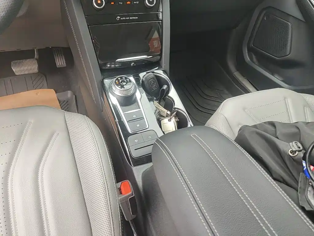 Ford Escape 2023 2020 EcoBoost 245 2WD Smart Premium Edition