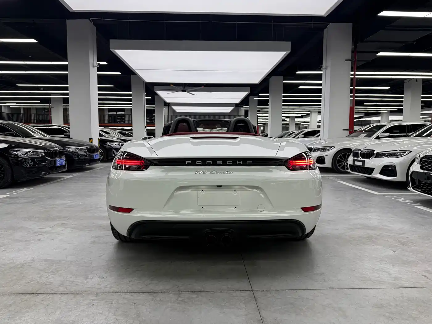 Porsche 718 2017 2016 Boxster 2.0T