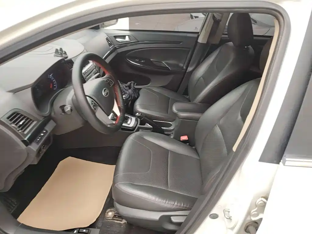 BYD Surui 2014 2014 Model 1.5L Manual Comfort