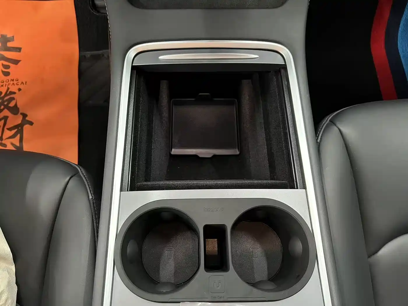 Фото 13 - Tesla Model Y