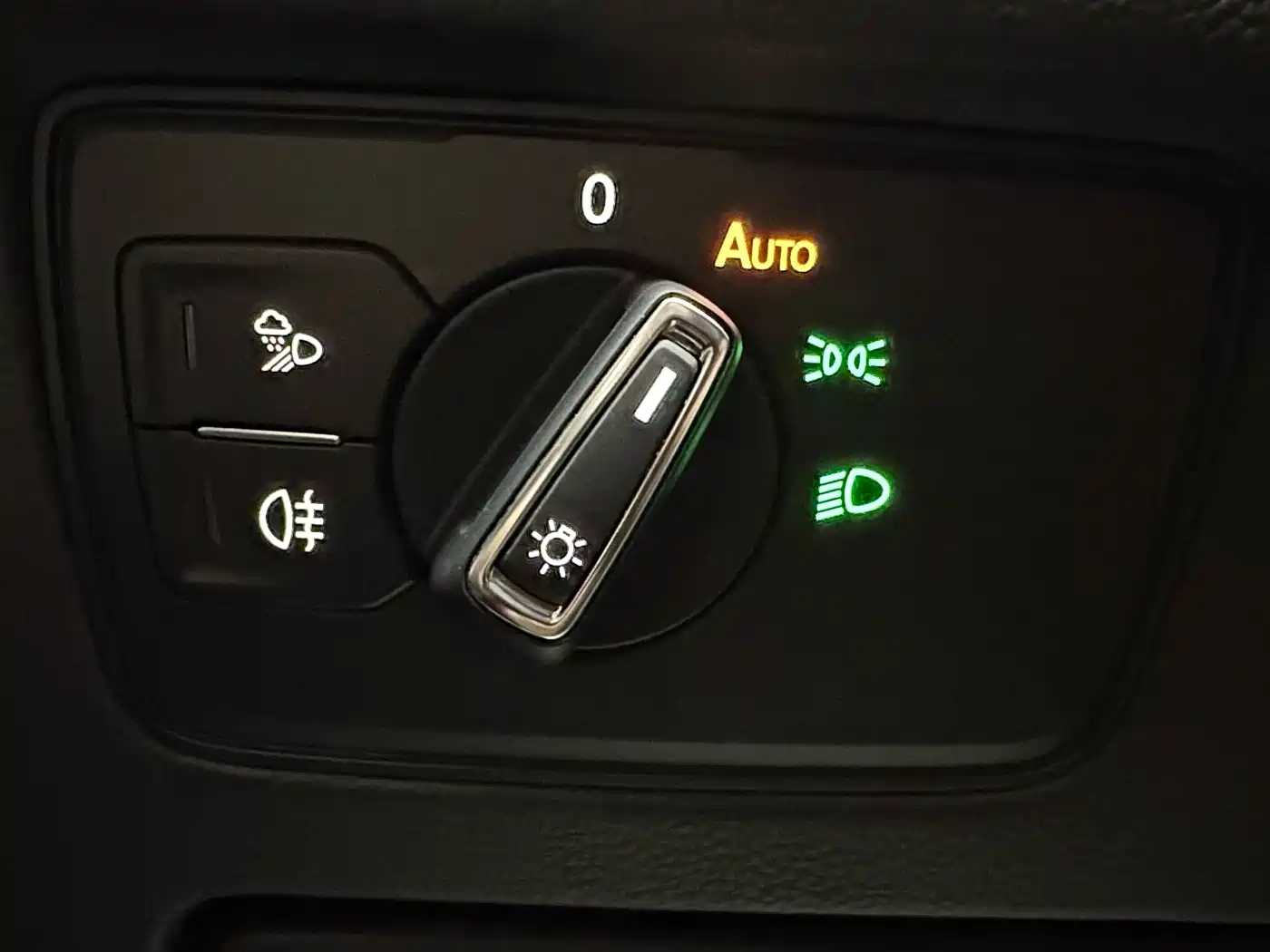 Volkswagen FAW-Volkswagen CC 2019 330TSI Charming Appearance (China V) фото 24