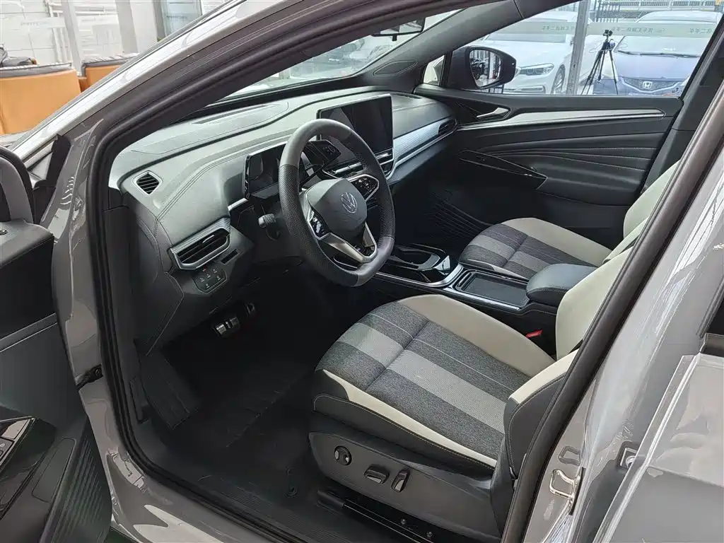 Volkswagen ID.4 CROZZ 2024 Pure Limited Edition фото 10