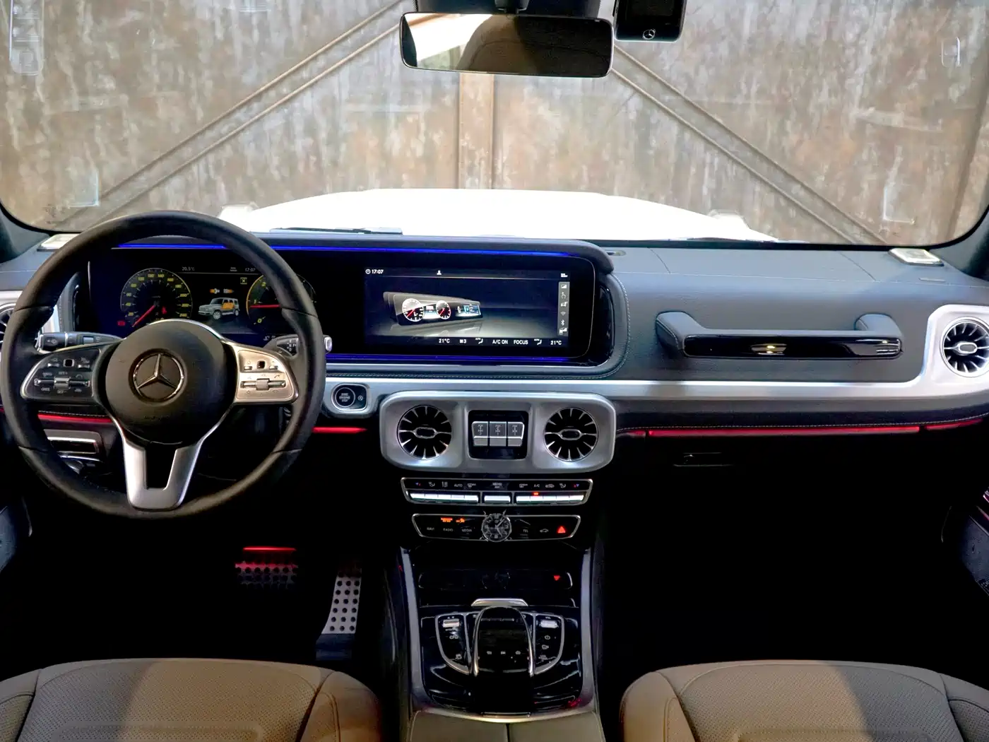 Mercedes-Benz G-Class фото 12