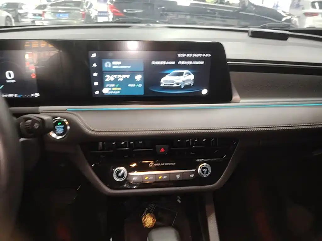 Ford Escort 2022 2021 1.5L Automatic Diamond Edition