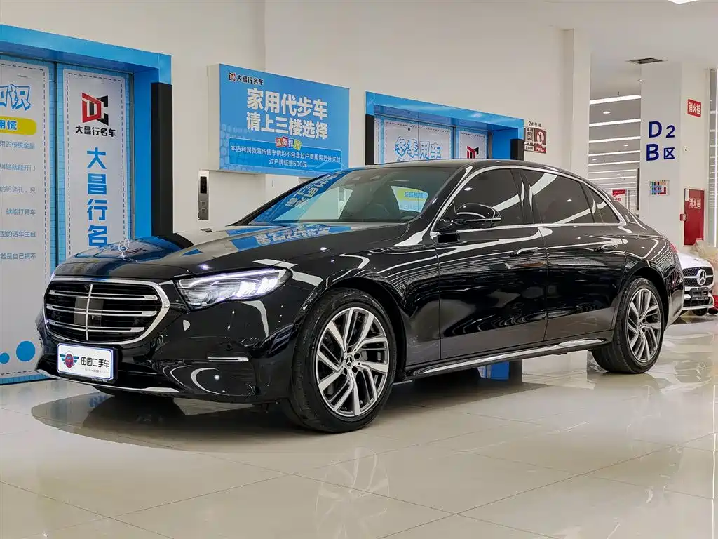 Mercedes-Benz E-Class 2025 E 300 L Fashion