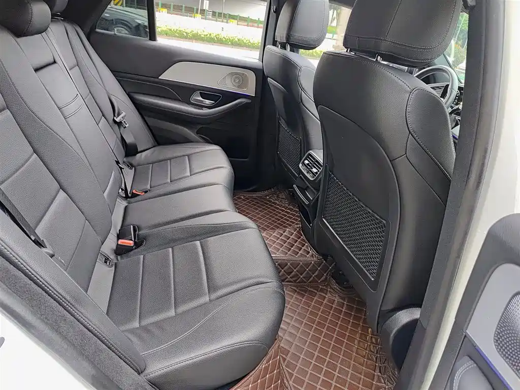 Mercedes-Benz GLE Coupe 2020 GLE 350 4MATIC Coupe SUV Luxury фото 11