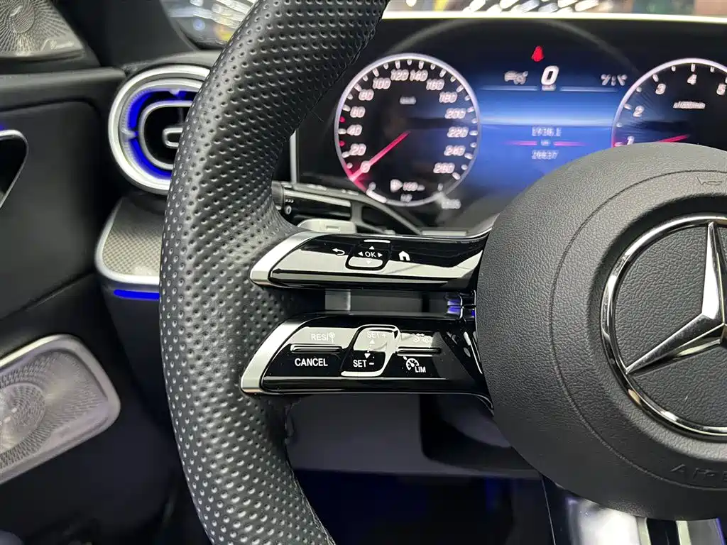 Mercedes-Benz C-Class 2023 Facelift C 260 L Sport Edition фото 15