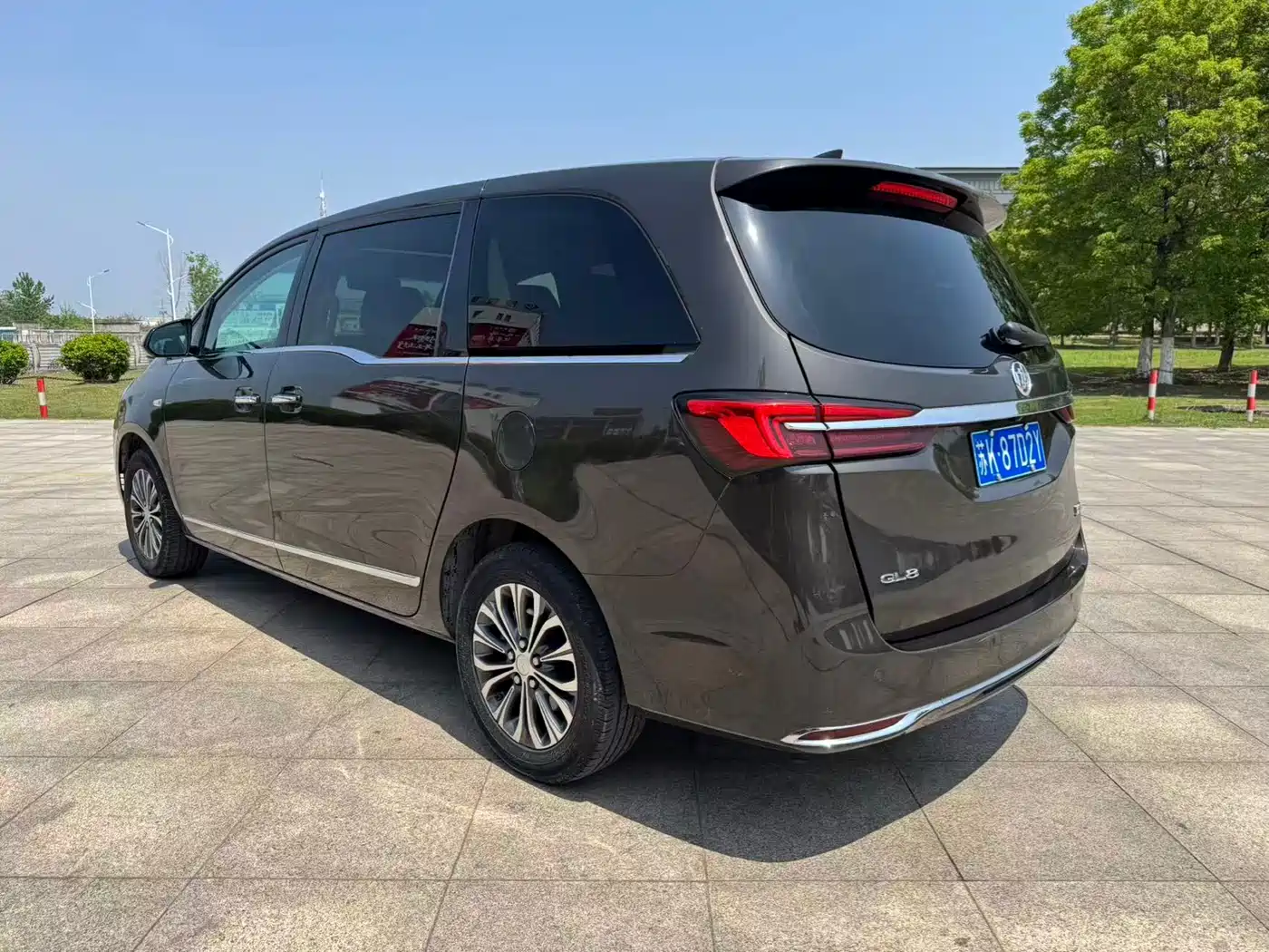 Buick GL8 2021 Land Business Class 652T Luxury фото 8