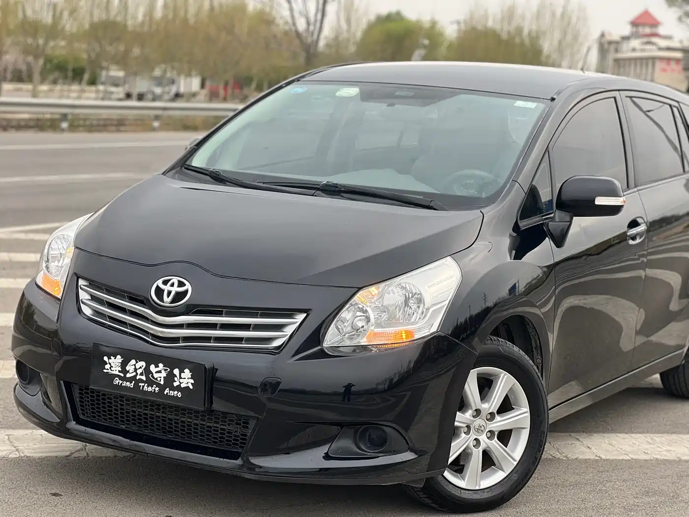 Toyota E'Z 2014 Xingyao 180E CVT Elite фото 13