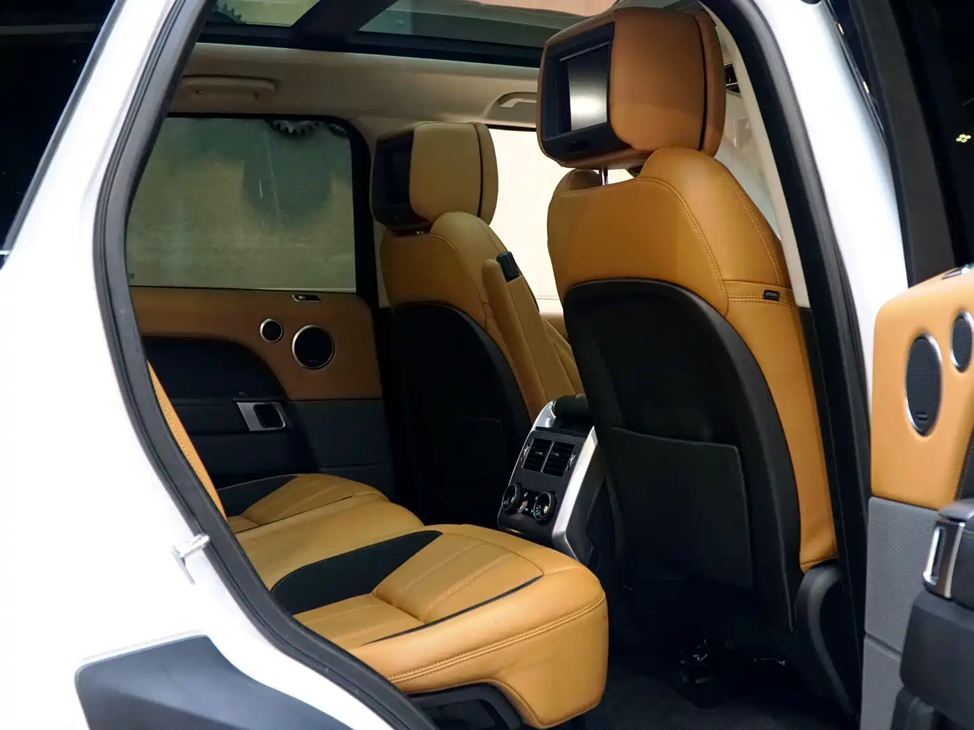 Land Rover Range Rover Sport 2020 3.0 L6 HSE DYNAMIC фото 10